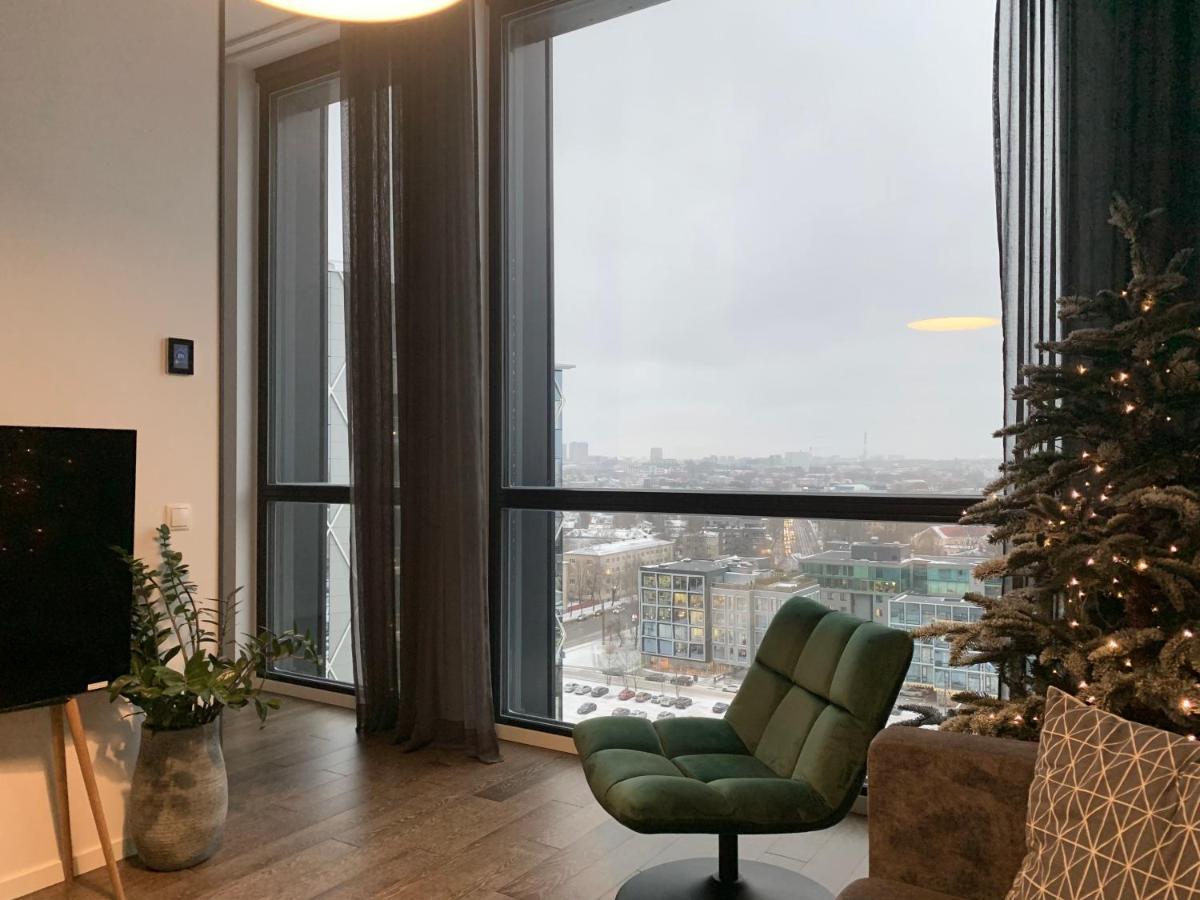 Orange Apartments Tower & Free Parking Tallinn Exterior photo