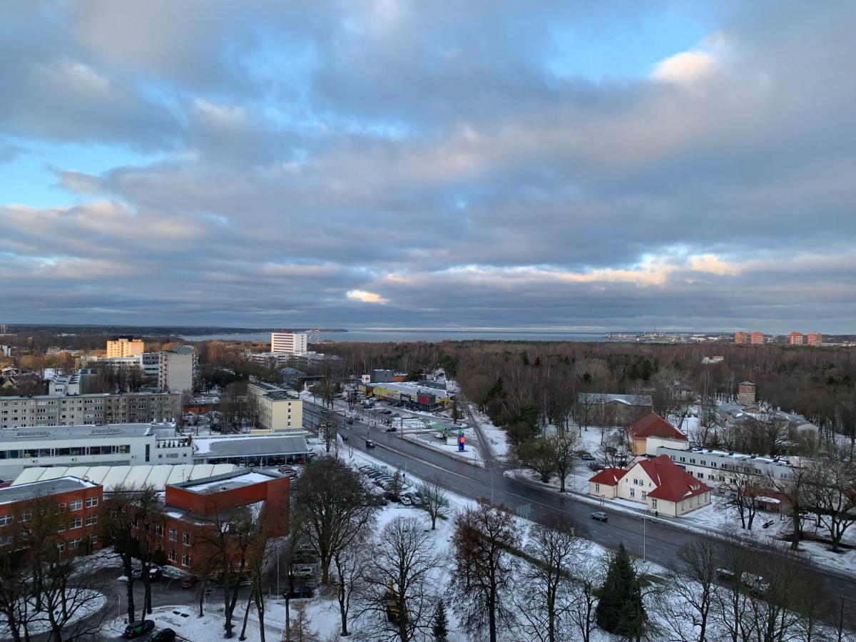 Orange Apartments Tower & Free Parking Tallinn Exterior photo